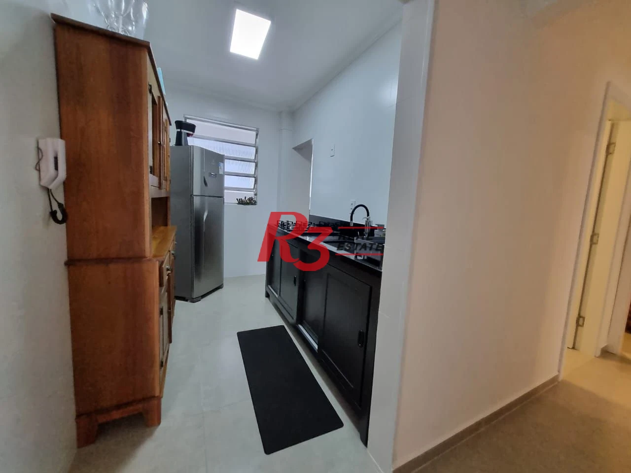 Apartamento com 2 dormitórios à venda, 78 m² por R$ 790.000,00 - Gonzaga - Santos/SP