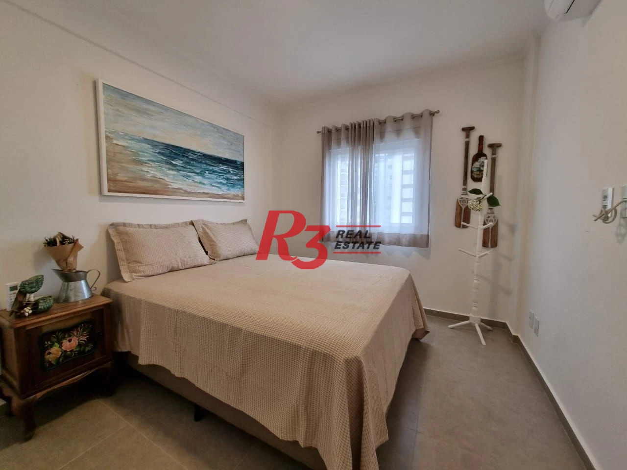 Apartamento com 2 dormitórios à venda, 78 m² por R$ 790.000,00 - Gonzaga - Santos/SP