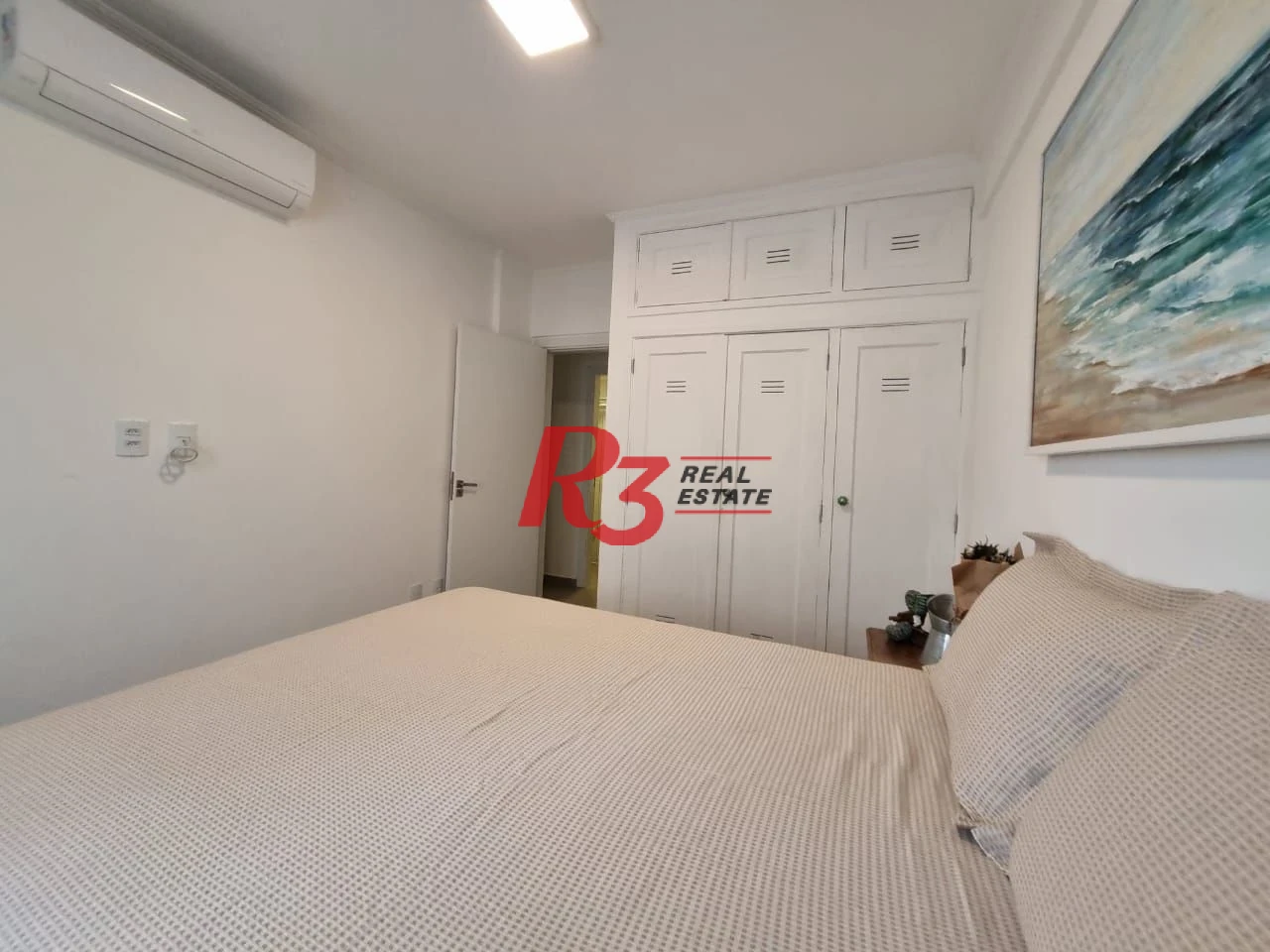 Apartamento com 2 dormitórios à venda, 78 m² por R$ 790.000,00 - Gonzaga - Santos/SP