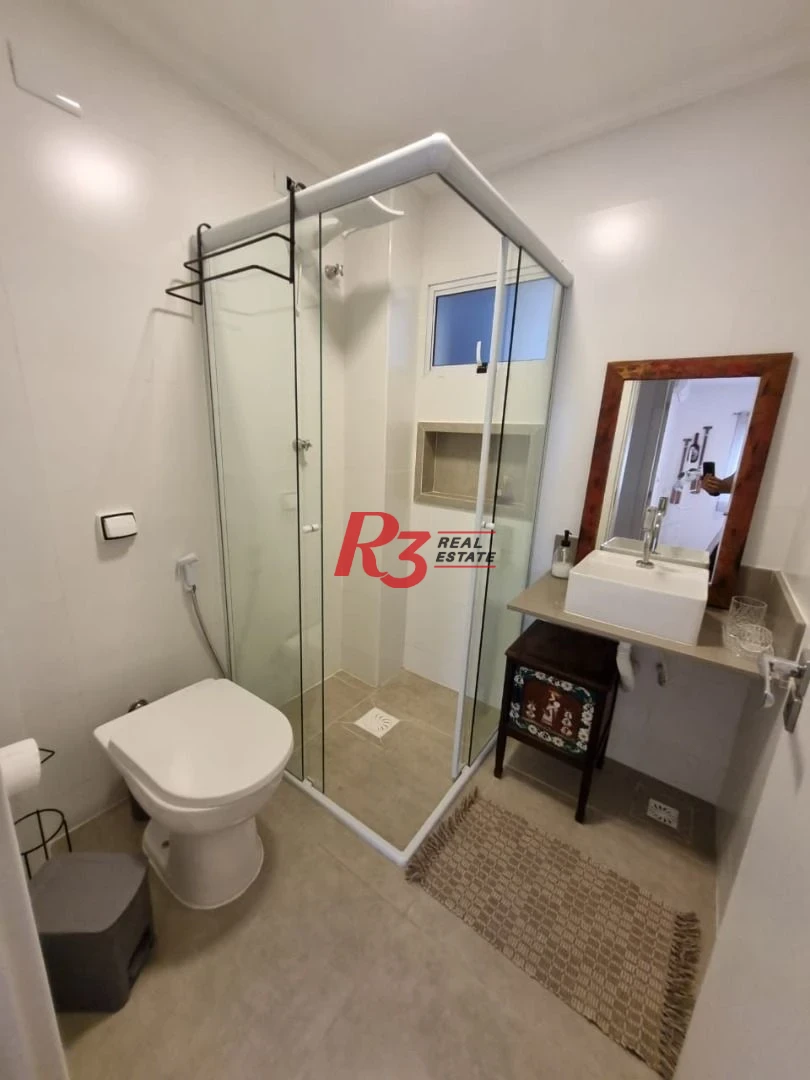 Apartamento com 2 dormitórios à venda, 78 m² por R$ 790.000,00 - Gonzaga - Santos/SP