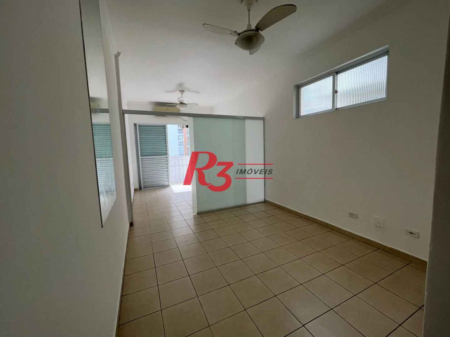 Apartamento com 1 dormitório para alugar, 45 m² por R$ 3.300,00/mês - Gonzaga - Santos/SP