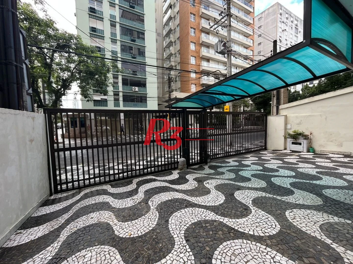 Apartamento com 1 dormitório para alugar, 45 m² por R$ 3.300,00/mês - Gonzaga - Santos/SP
