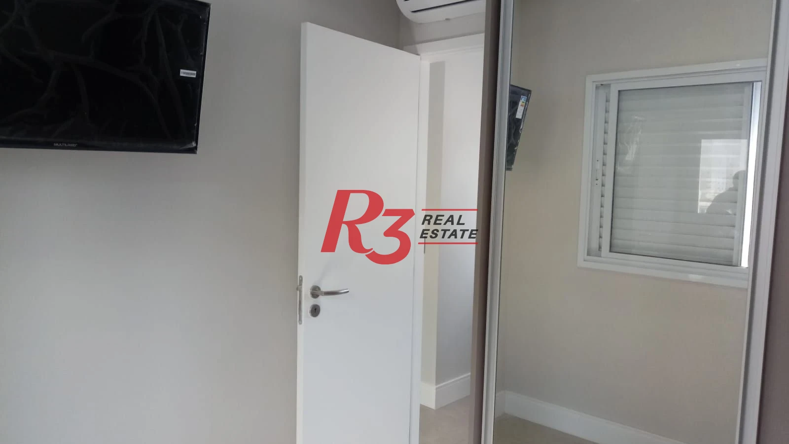 Apartamento Duplex com 3 dormitórios à venda, 75 m² por R$ 850.000,00 - José Menino - Santos/SP