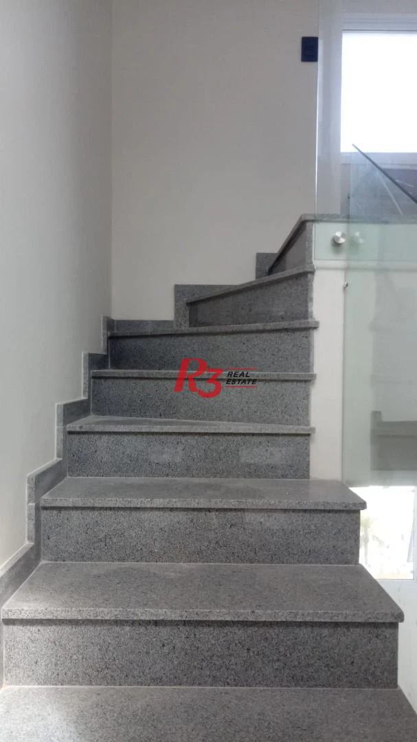 Apartamento Duplex com 3 dormitórios à venda, 75 m² por R$ 850.000,00 - José Menino - Santos/SP