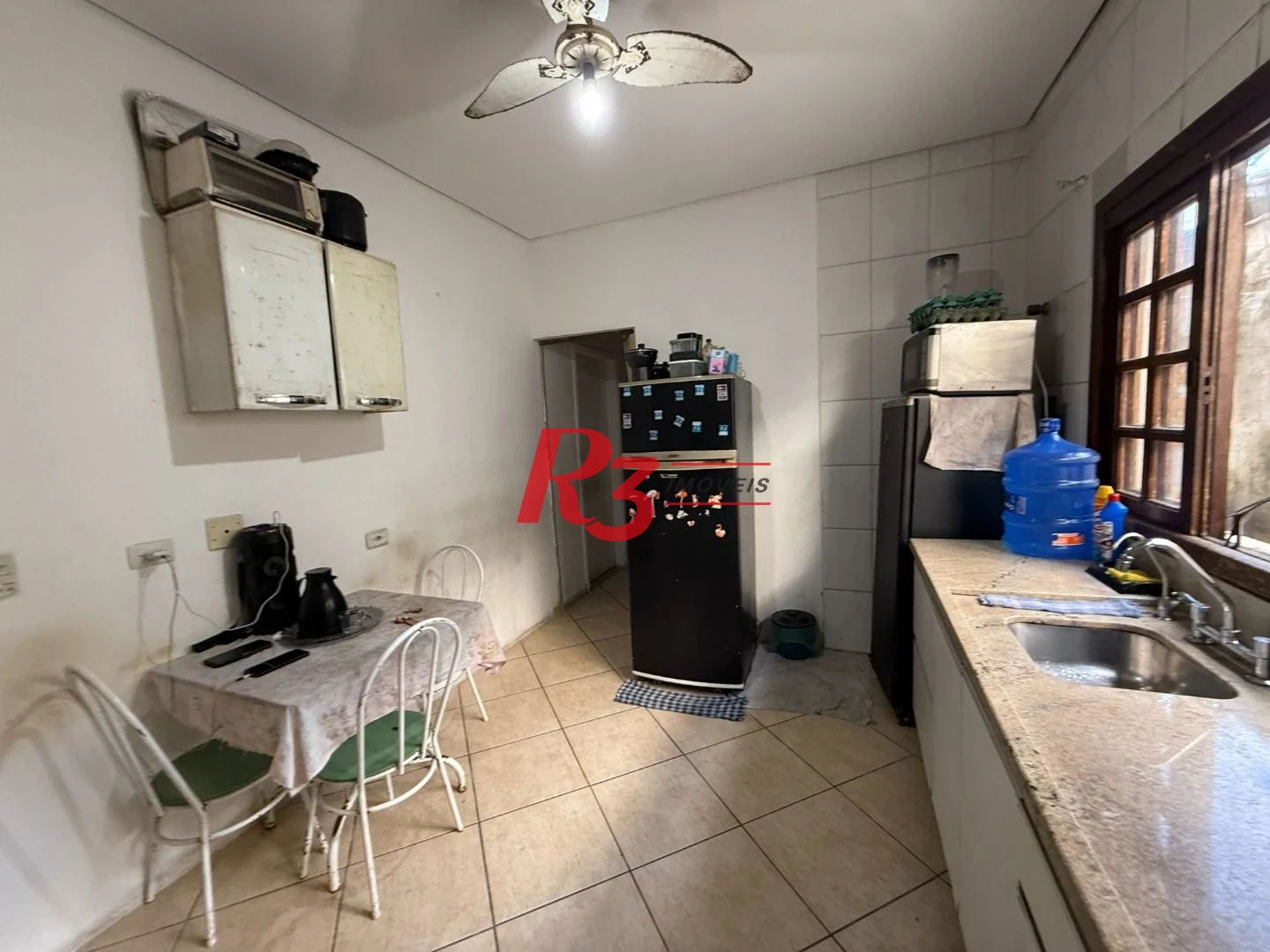 Casa com 3 dormitórios à venda, 162 m² por R$ 380.000,00 - Castelo - Santos/SP