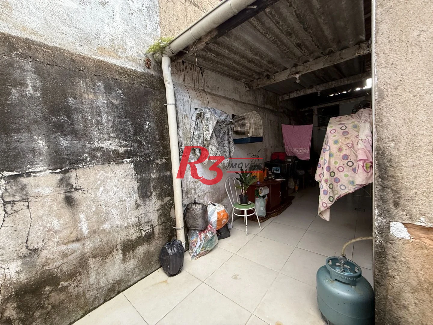 Casa com 3 dormitórios à venda, 162 m² por R$ 380.000,00 - Castelo - Santos/SP