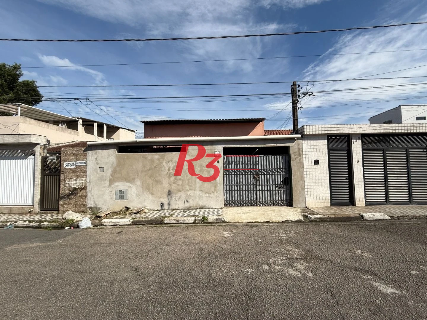 Casa com 3 dormitórios à venda, 162 m² por R$ 380.000,00 - Castelo - Santos/SP