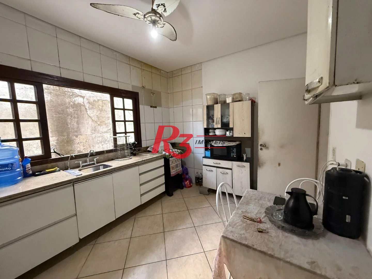 Casa com 3 dormitórios à venda, 162 m² por R$ 380.000,00 - Castelo - Santos/SP