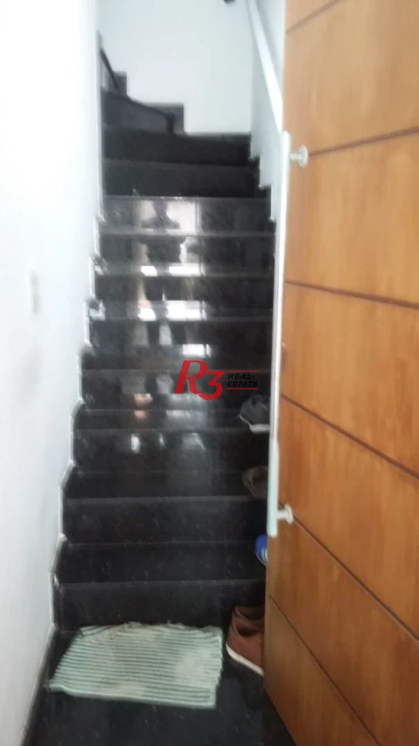 Casa triplex com 4 dormitórios à venda, 202 m² - Embaré - Santos/SP