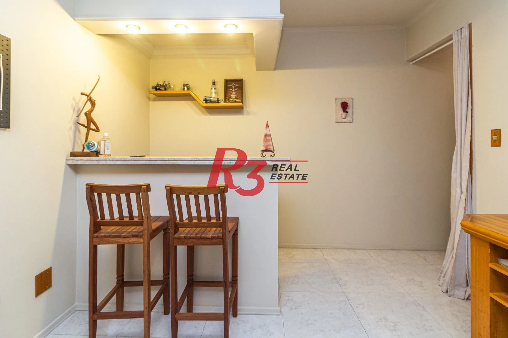Apartamento com 2 dormitórios à venda, 84 m² por R$ 600.000,00 - Campo Grande - Santos/SP