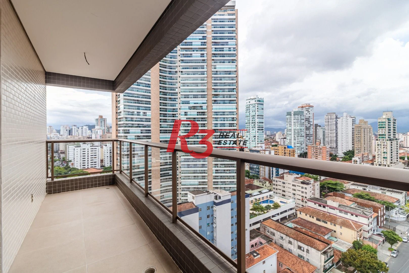 Apartamento com 3 dormitórios à venda, 210 m² - Embaré - Santos/SP