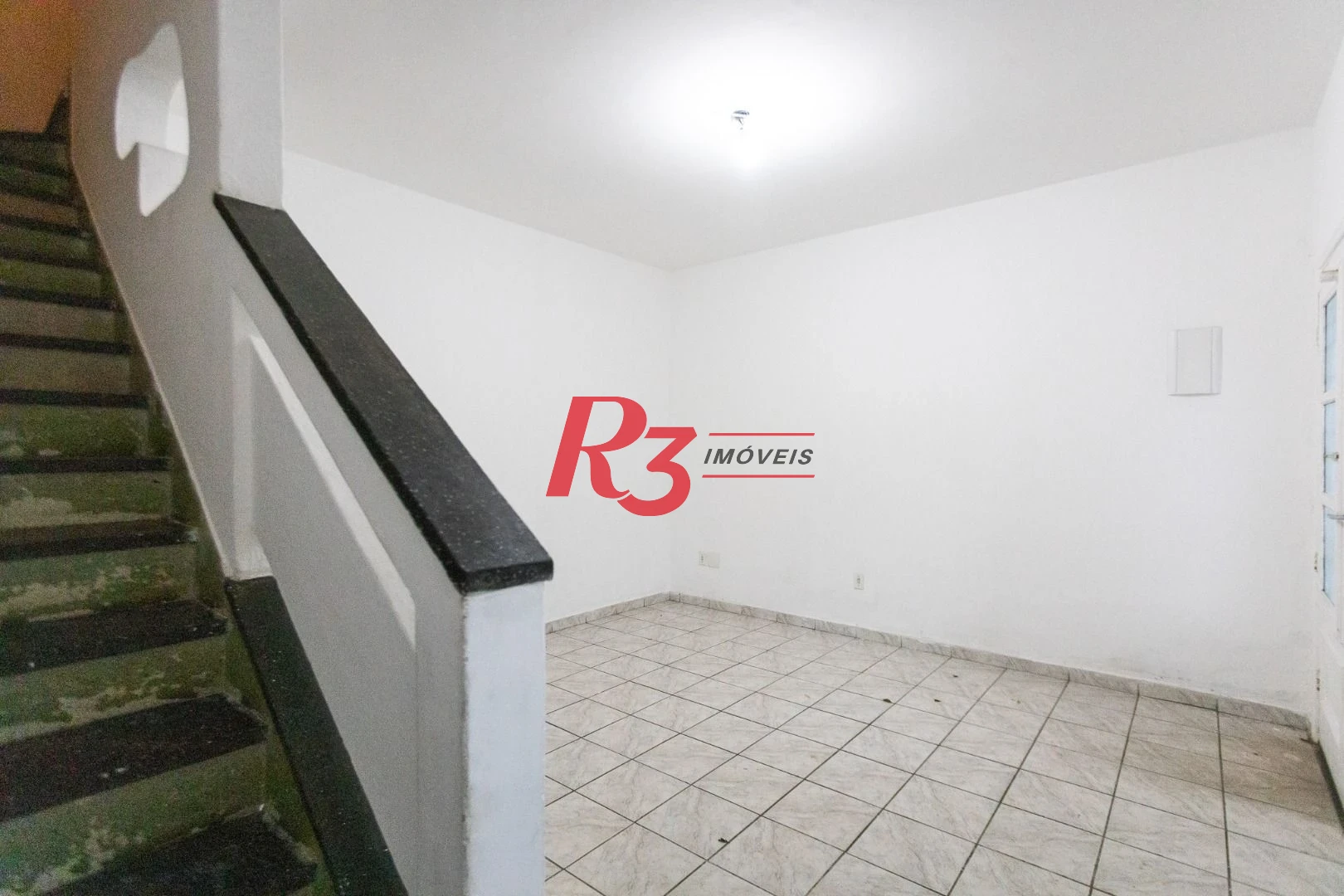Sobrado com 2 dormitórios para alugar, 79 m² por R$ 5.500,00/mês - Boqueirão - Santos/SP