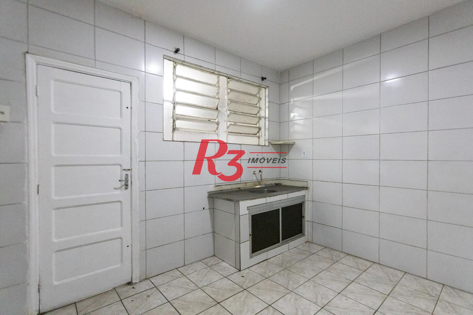 Sobrado com 2 dormitórios para alugar, 79 m² por R$ 5.500,00/mês - Boqueirão - Santos/SP
