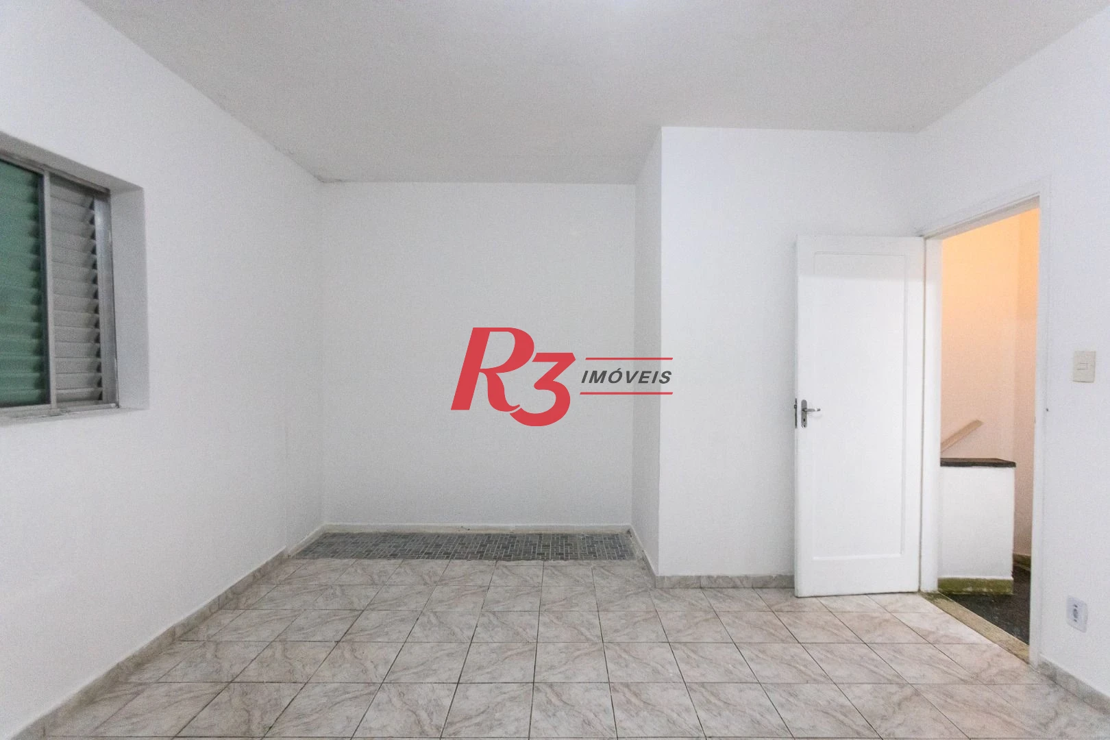 Sobrado com 2 dormitórios para alugar, 79 m² por R$ 5.500,00/mês - Boqueirão - Santos/SP