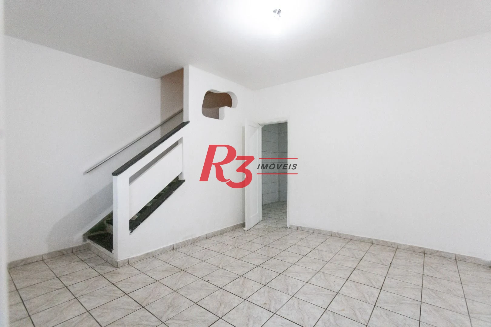 Sobrado com 2 dormitórios para alugar, 79 m² por R$ 5.500,00/mês - Boqueirão - Santos/SP