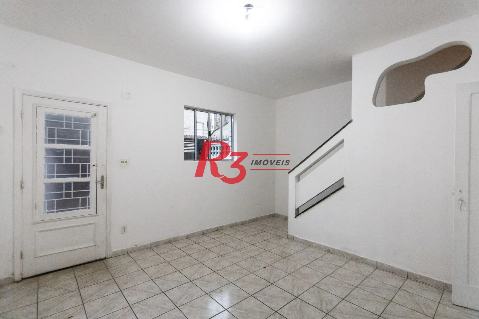 Sobrado com 2 dormitórios para alugar, 79 m² por R$ 5.500,00/mês - Boqueirão - Santos/SP