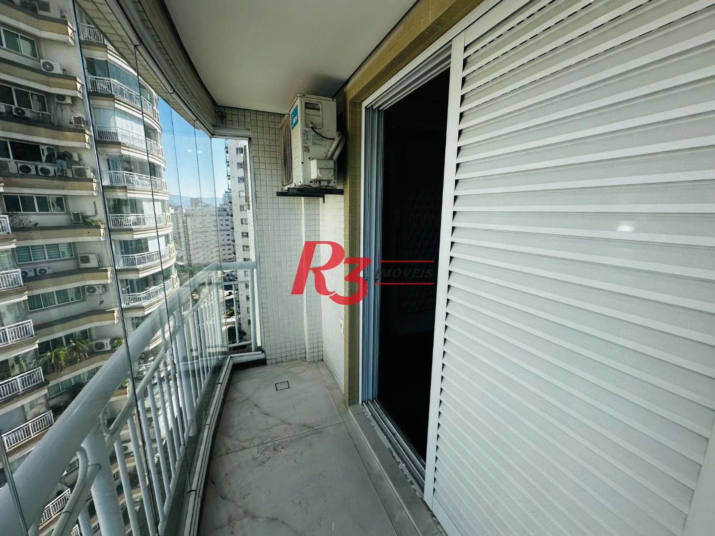 Apartamento com 3 dormitórios para alugar, 199 m² - Ponta da Praia - Santos/SP