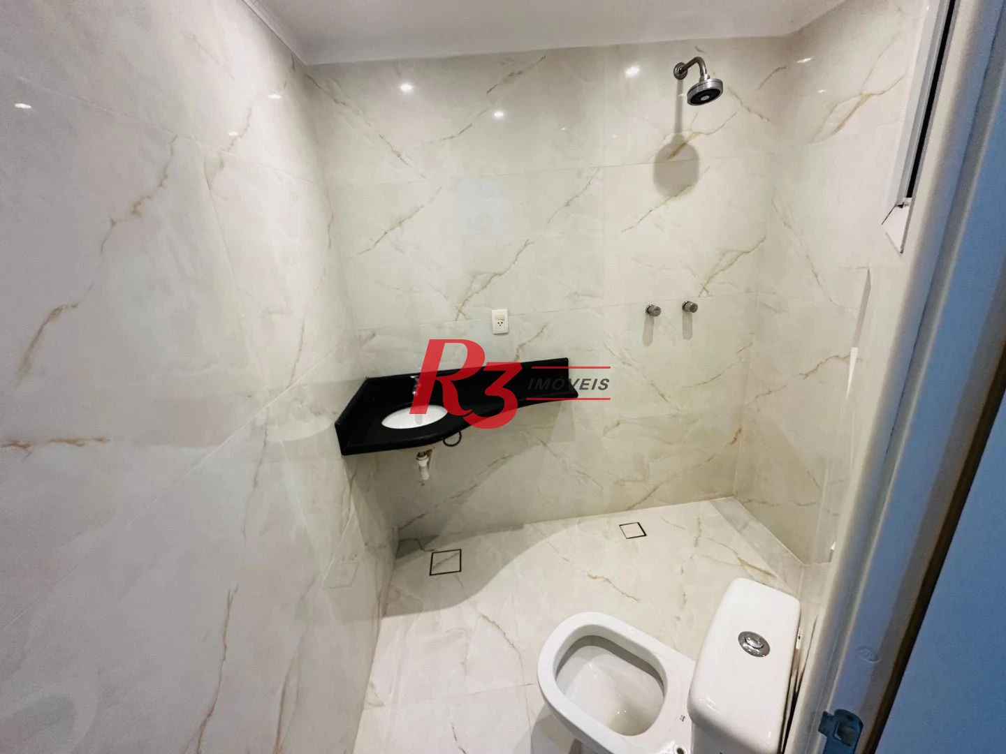Apartamento com 3 dormitórios para alugar, 199 m² - Ponta da Praia - Santos/SP