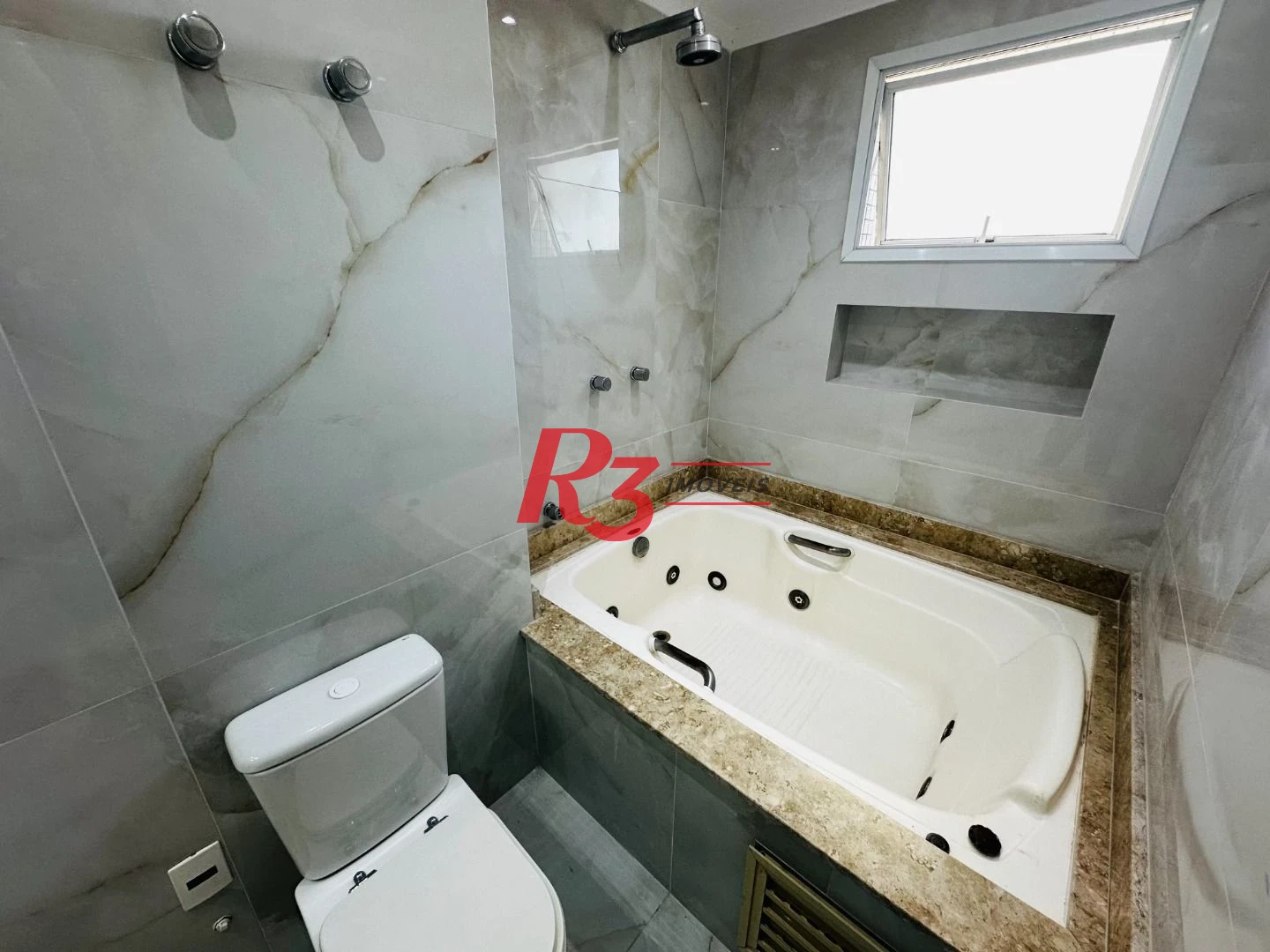 Apartamento com 3 dormitórios para alugar, 199 m² - Ponta da Praia - Santos/SP