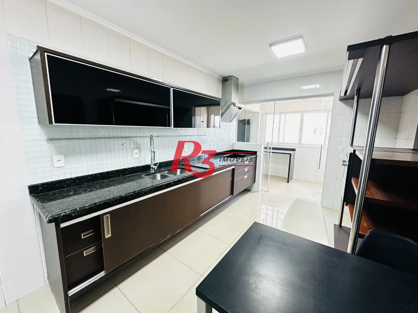 Apartamento com 3 dormitórios para alugar, 199 m² - Ponta da Praia - Santos/SP