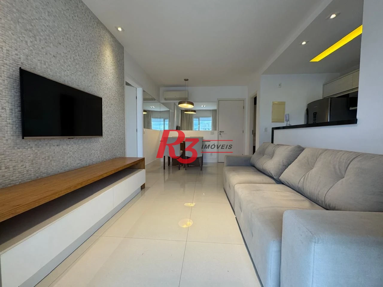 Apartamento com 1 dormitório para alugar, 57 m² por R$ 6.200,00/mês - Gonzaga - Santos/SP