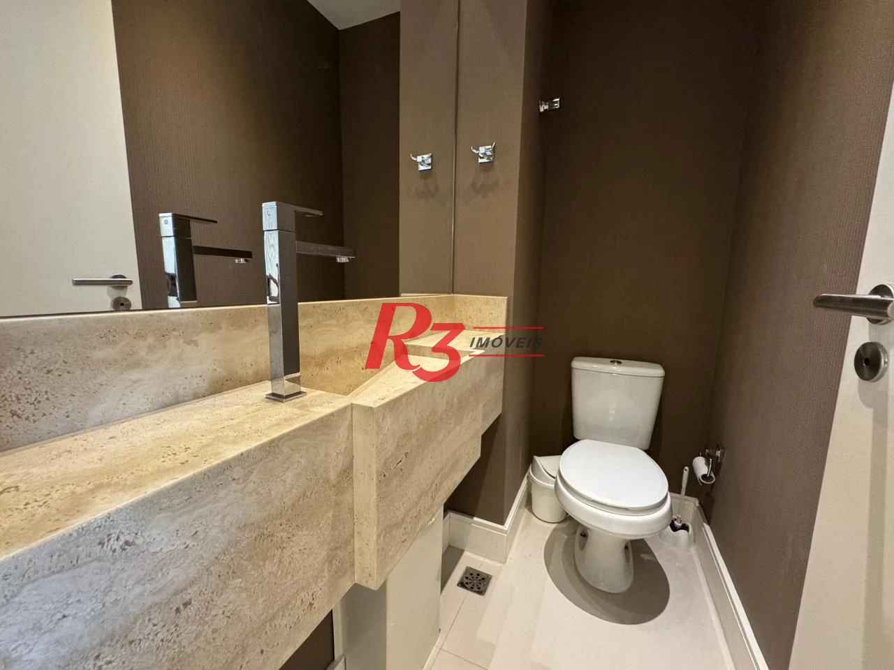 Apartamento com 1 dormitório para alugar, 57 m² por R$ 6.200,00/mês - Gonzaga - Santos/SP