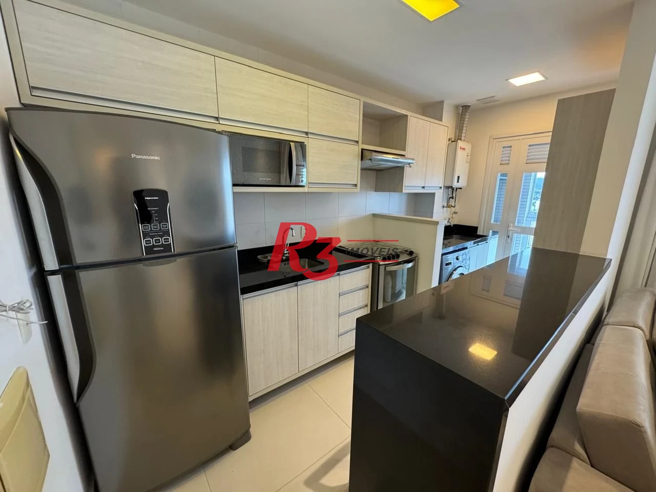 Apartamento com 1 dormitório para alugar, 57 m² por R$ 6.200,00/mês - Gonzaga - Santos/SP