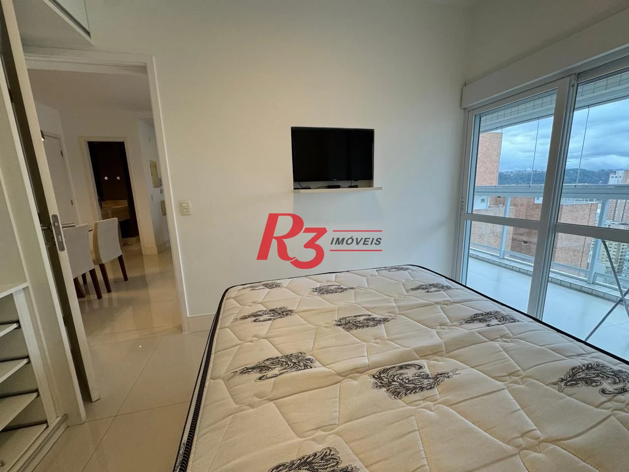 Apartamento com 1 dormitório para alugar, 57 m² por R$ 6.200,00/mês - Gonzaga - Santos/SP