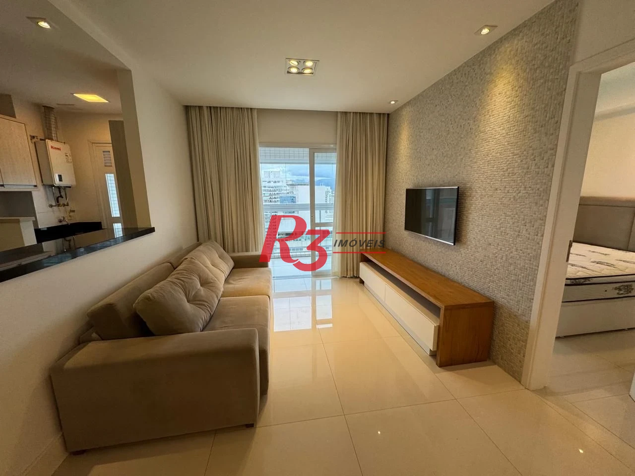 Apartamento com 1 dormitório para alugar, 57 m² por R$ 6.200,00/mês - Gonzaga - Santos/SP