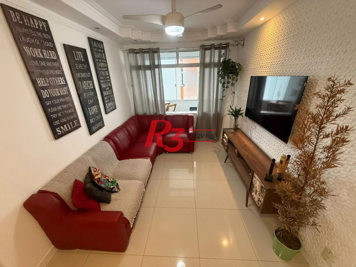 Apartamento com 2 dormitórios para alugar, 75 m² por R$ 3.500,00/mês - Gonzaga - Santos/SP