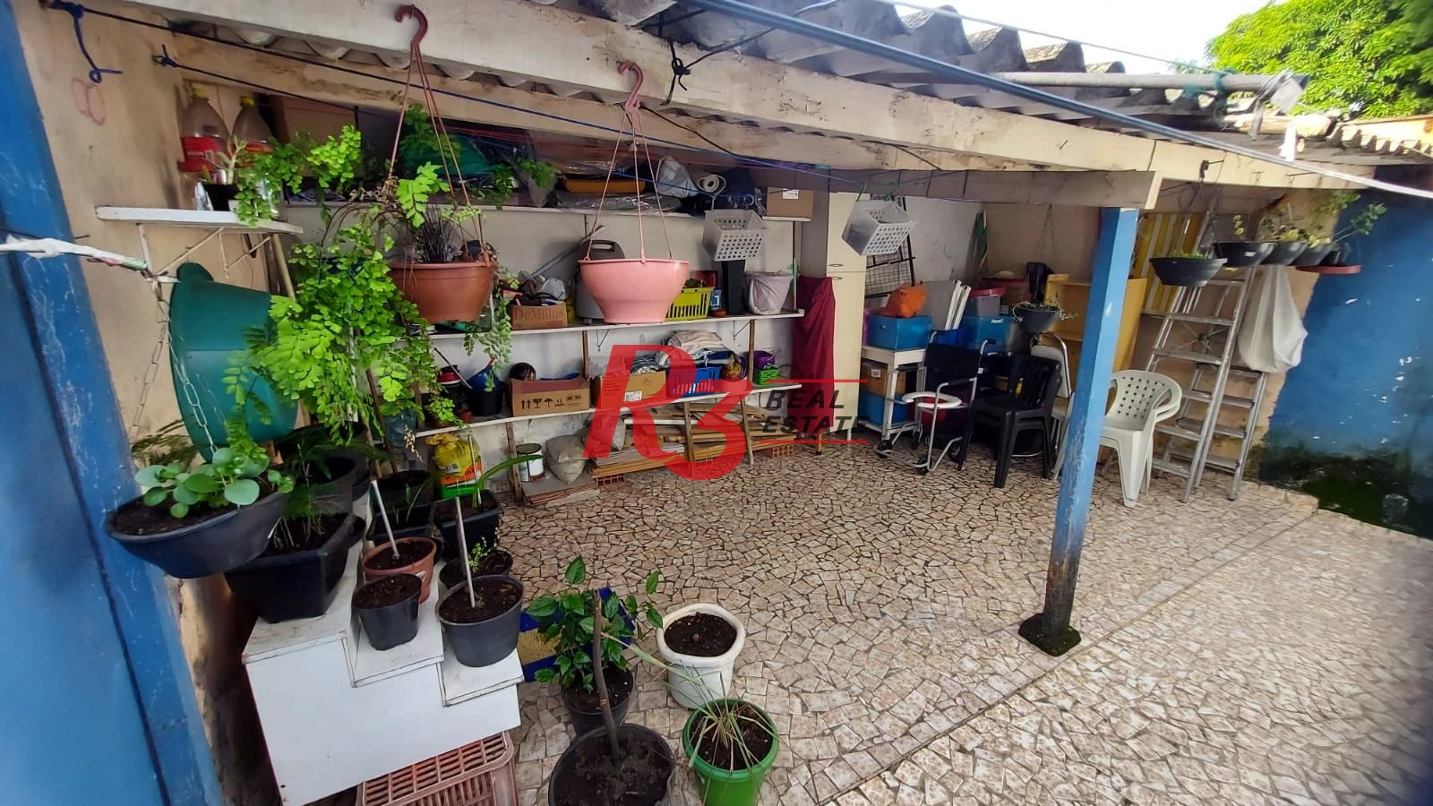 Casa térrea à venda no Parque São Vicente.