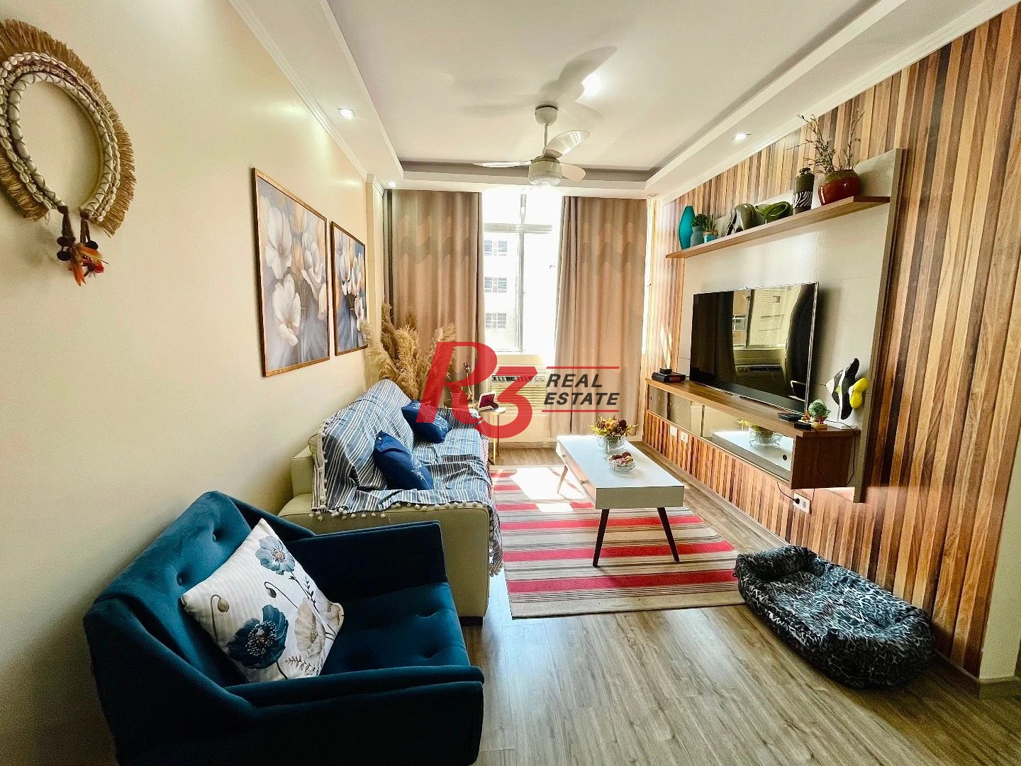 Apartamento com 2 dormitórios à venda, 65 m² por R$ 580.000,00 - Gonzaga - Santos/SP