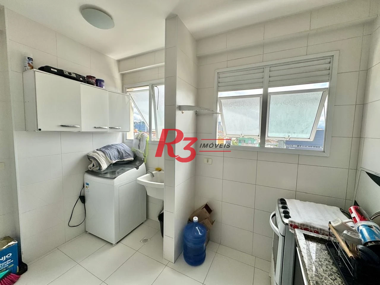 Apartamento com 2 dormitórios para alugar, 67 m² por R$ 4.000,00/mês - Encruzilhada - Santos/SP
