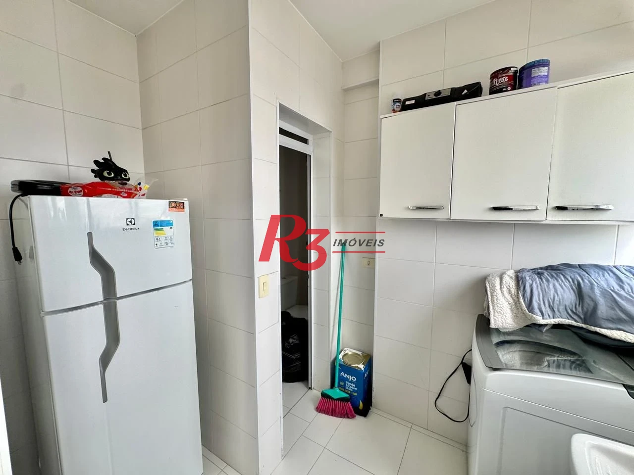 Apartamento com 2 dormitórios para alugar, 67 m² por R$ 4.000,00/mês - Encruzilhada - Santos/SP