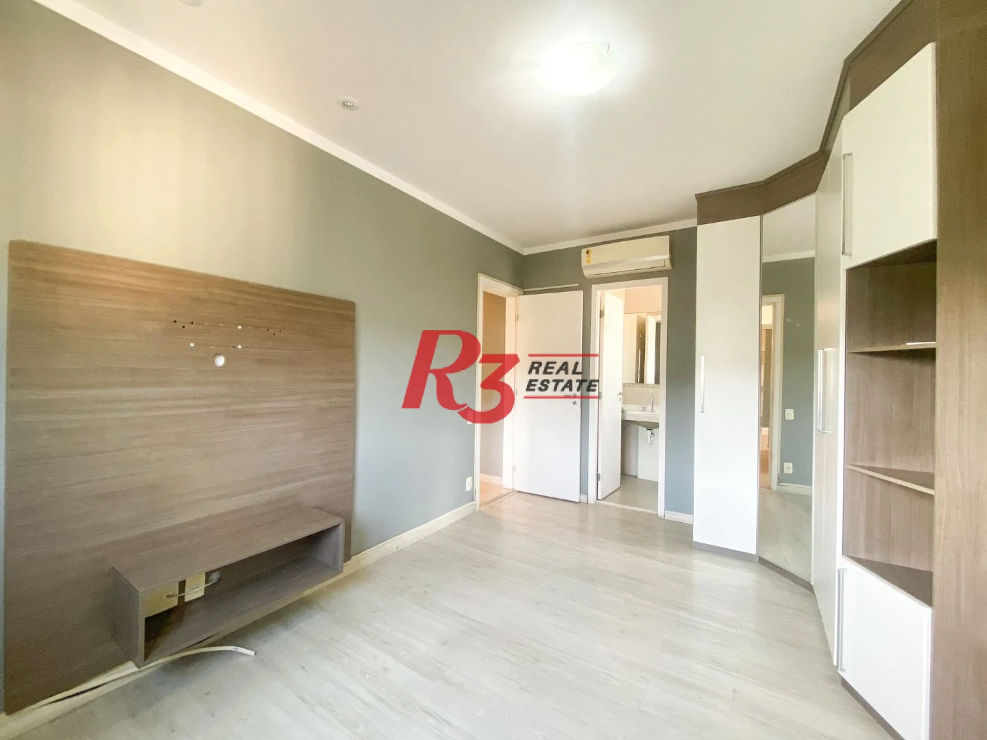 Apartamento com 2 dormitórios para alugar, 77 m² por R$ 7.283,00/mês - José Menino - Santos/SP