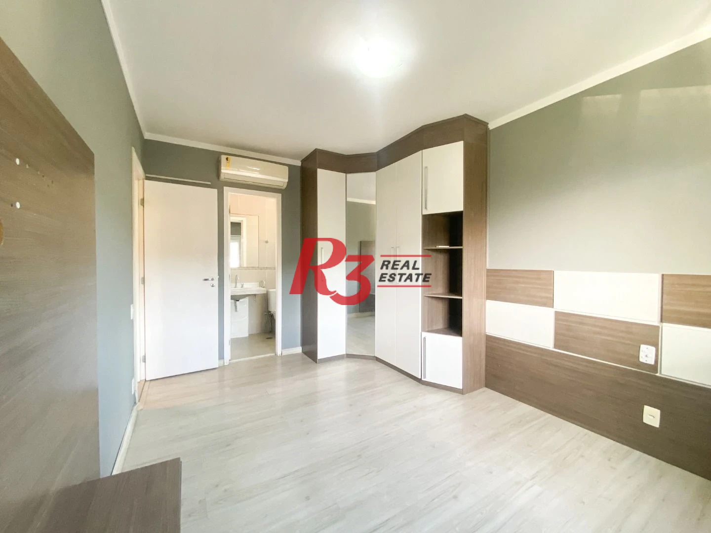 Apartamento com 2 dormitórios para alugar, 77 m² por R$ 7.283,00/mês - José Menino - Santos/SP