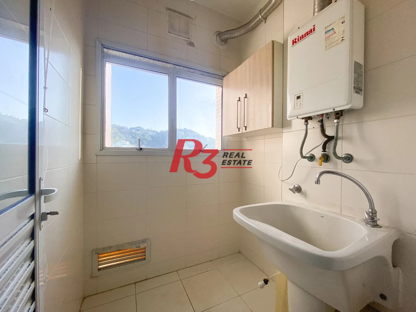 Apartamento com 2 dormitórios para alugar, 77 m² por R$ 7.283,00/mês - José Menino - Santos/SP