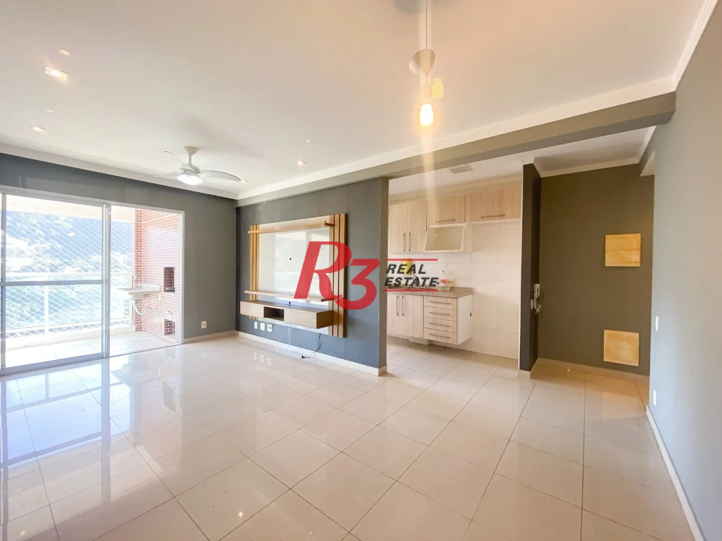 Apartamento com 2 dormitórios para alugar, 77 m² por R$ 7.283,00/mês - José Menino - Santos/SP