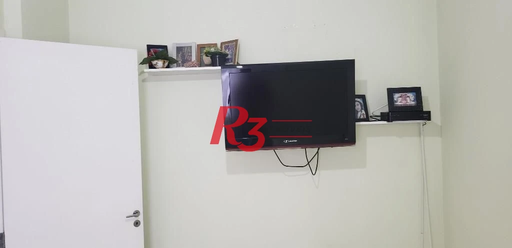 Apartamento com 3 dormitórios à venda, 70 m² por R$ 375.000,00 - Areia Branca - Santos/SP