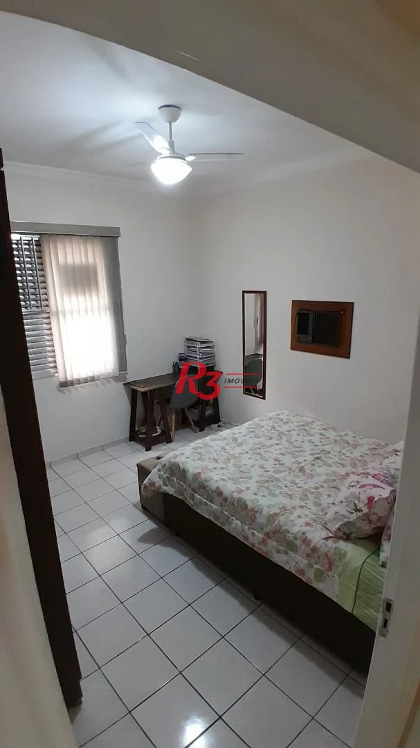 Sobrado à venda, 77 m² por R$ 670.000,00 - Ponta da Praia - Santos/SP