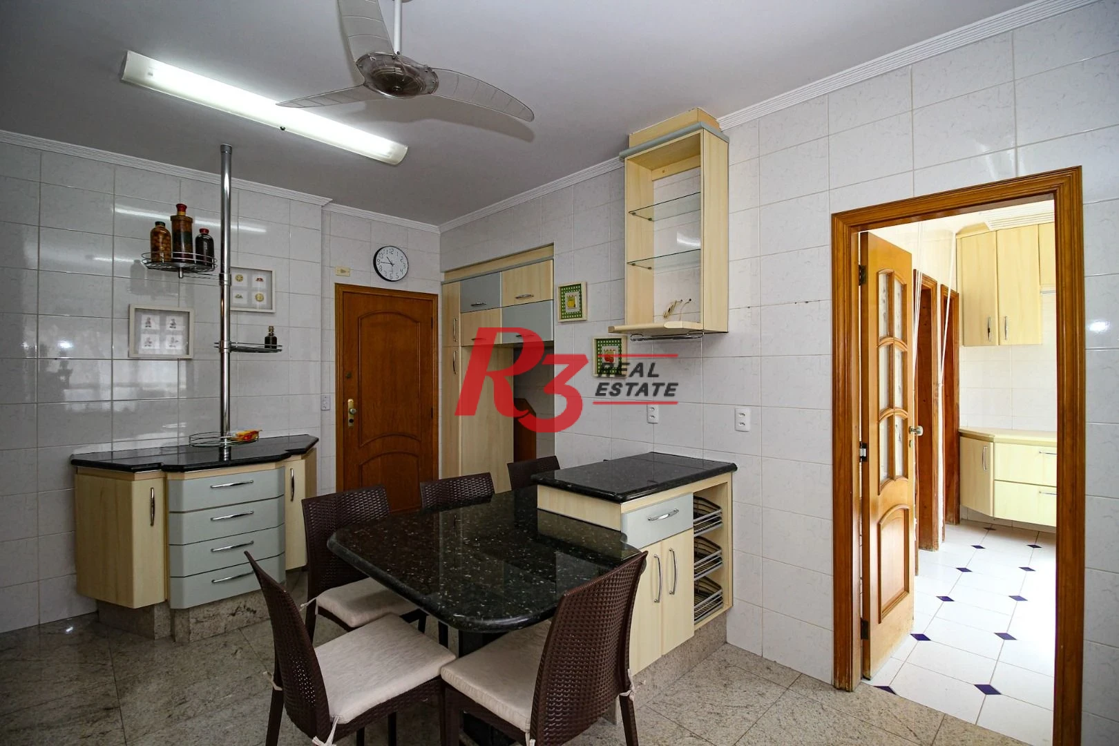 Apartamento para alugar, 136 m² por R$ 9.334,75/mês - Boqueirão - Santos/SP
