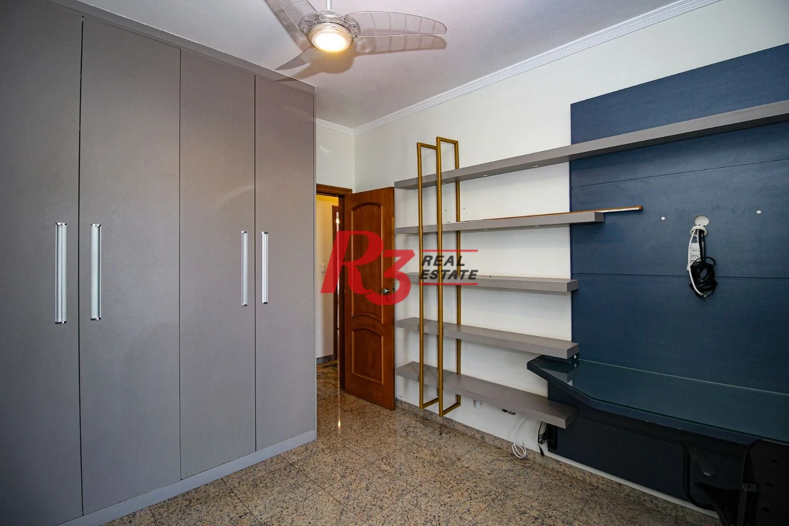 Apartamento para alugar, 136 m² por R$ 9.334,75/mês - Boqueirão - Santos/SP