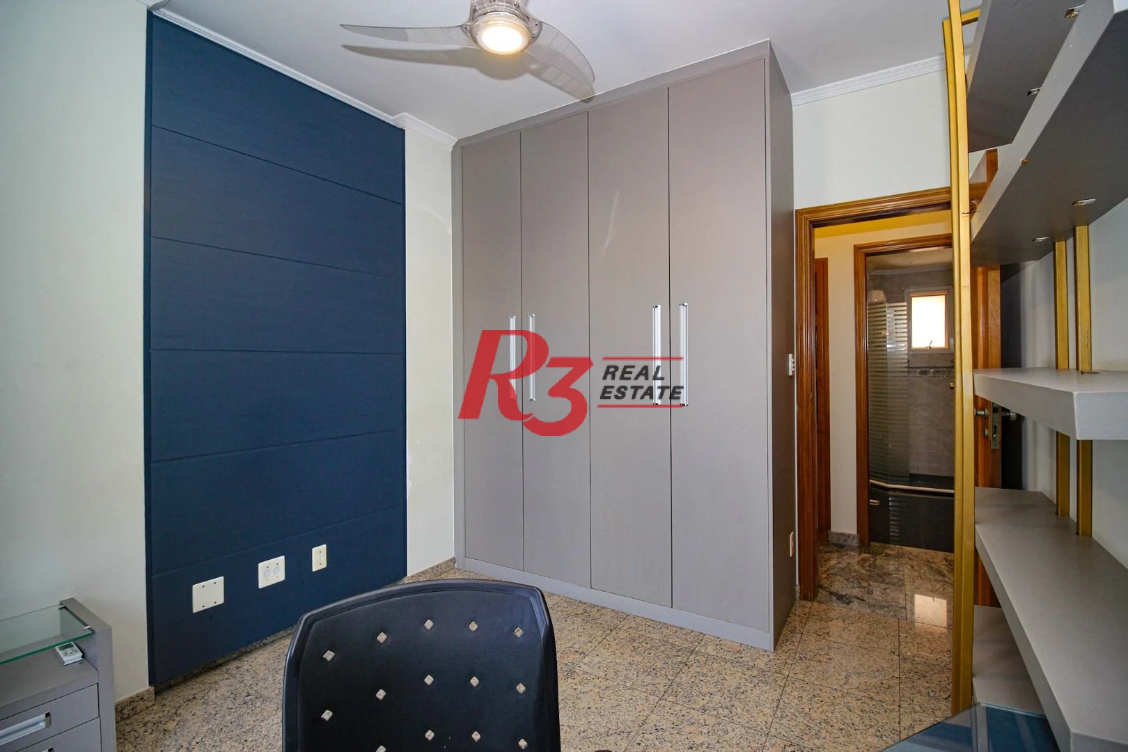 Apartamento para alugar, 136 m² por R$ 9.334,75/mês - Boqueirão - Santos/SP