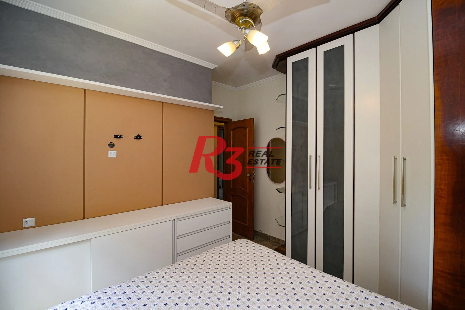 Apartamento para alugar, 136 m² por R$ 9.334,75/mês - Boqueirão - Santos/SP