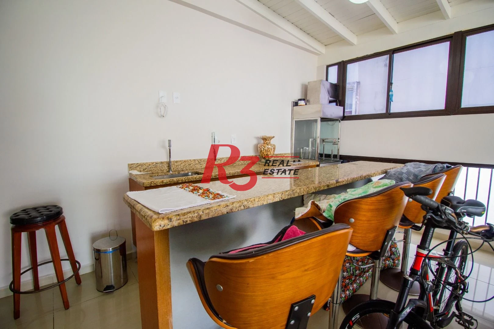 Cobertura com 3 dormitórios à venda, 224 m² - José Menino - Santos/SP