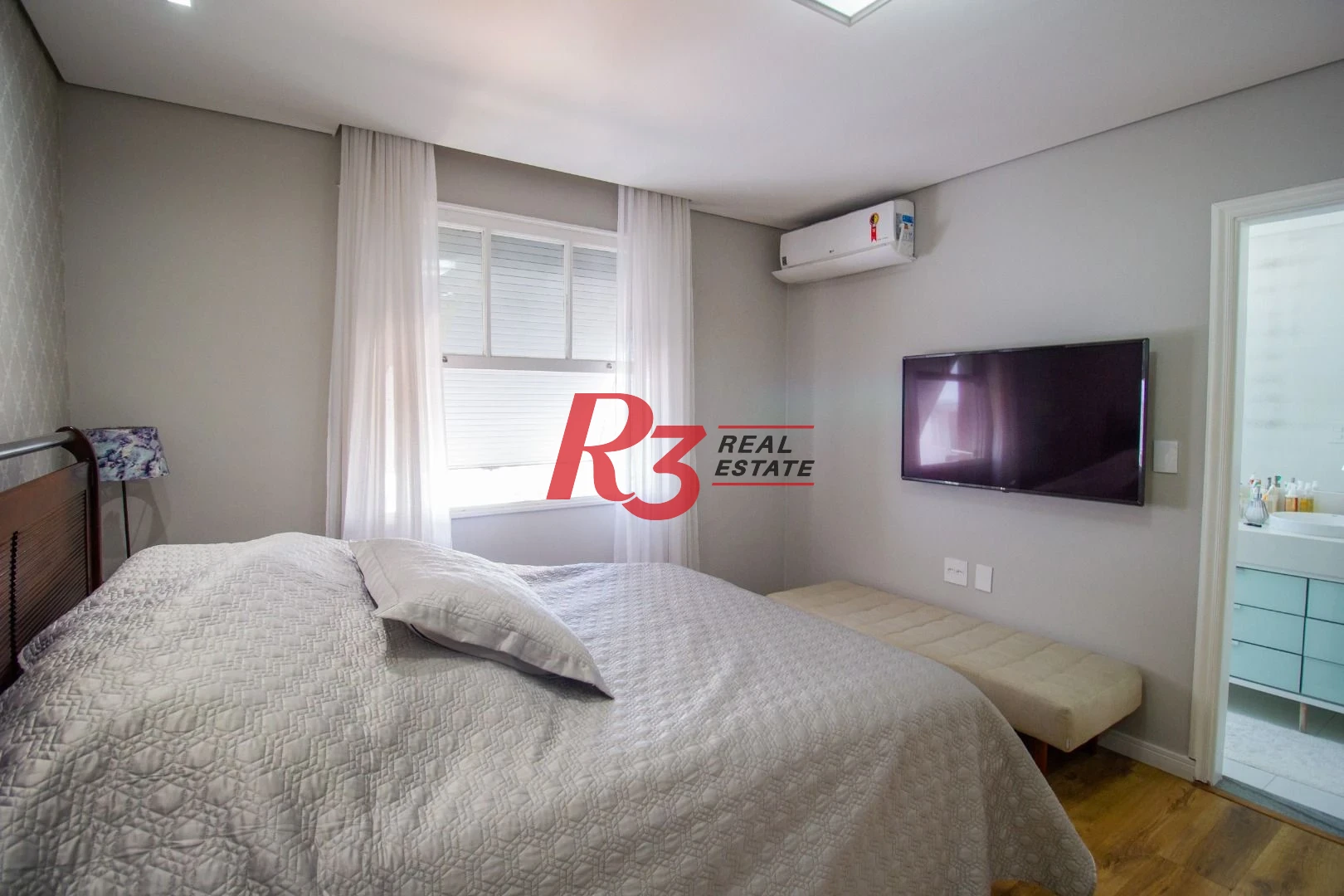 Cobertura com 3 dormitórios à venda, 224 m² - José Menino - Santos/SP
