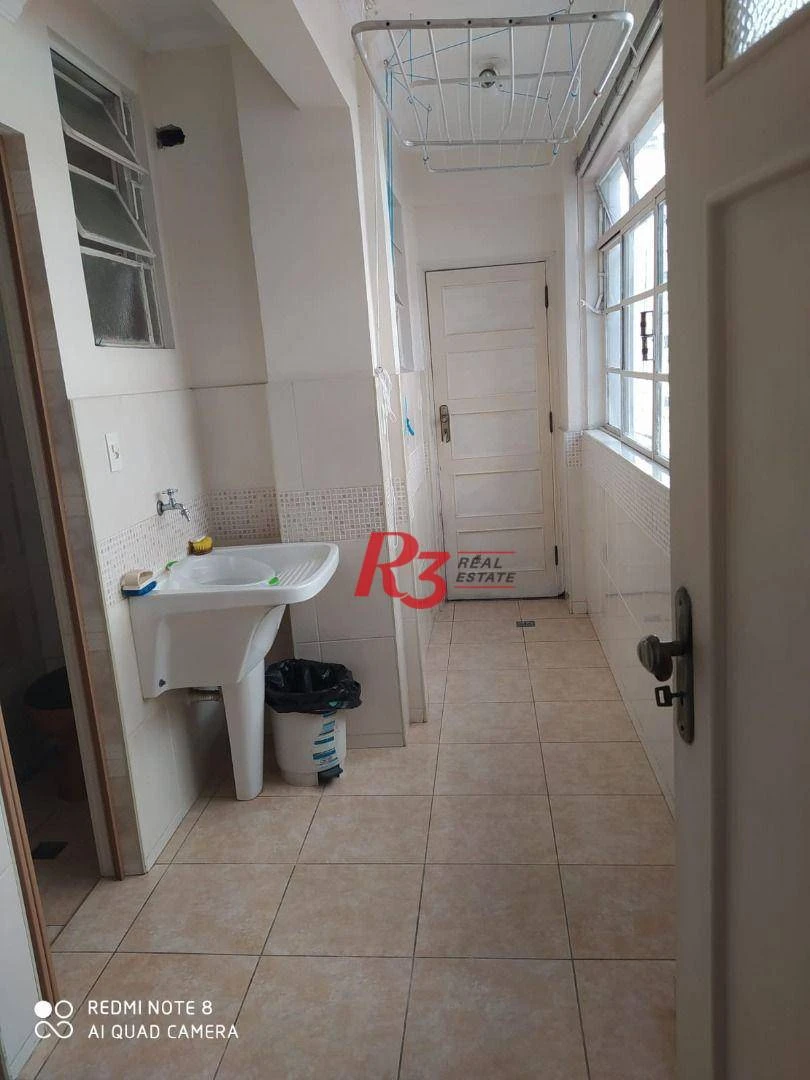 Apartamento com 3 dormitórios à venda, 137 m² por R$ 950.000,00 - Gonzaga - Santos/SP