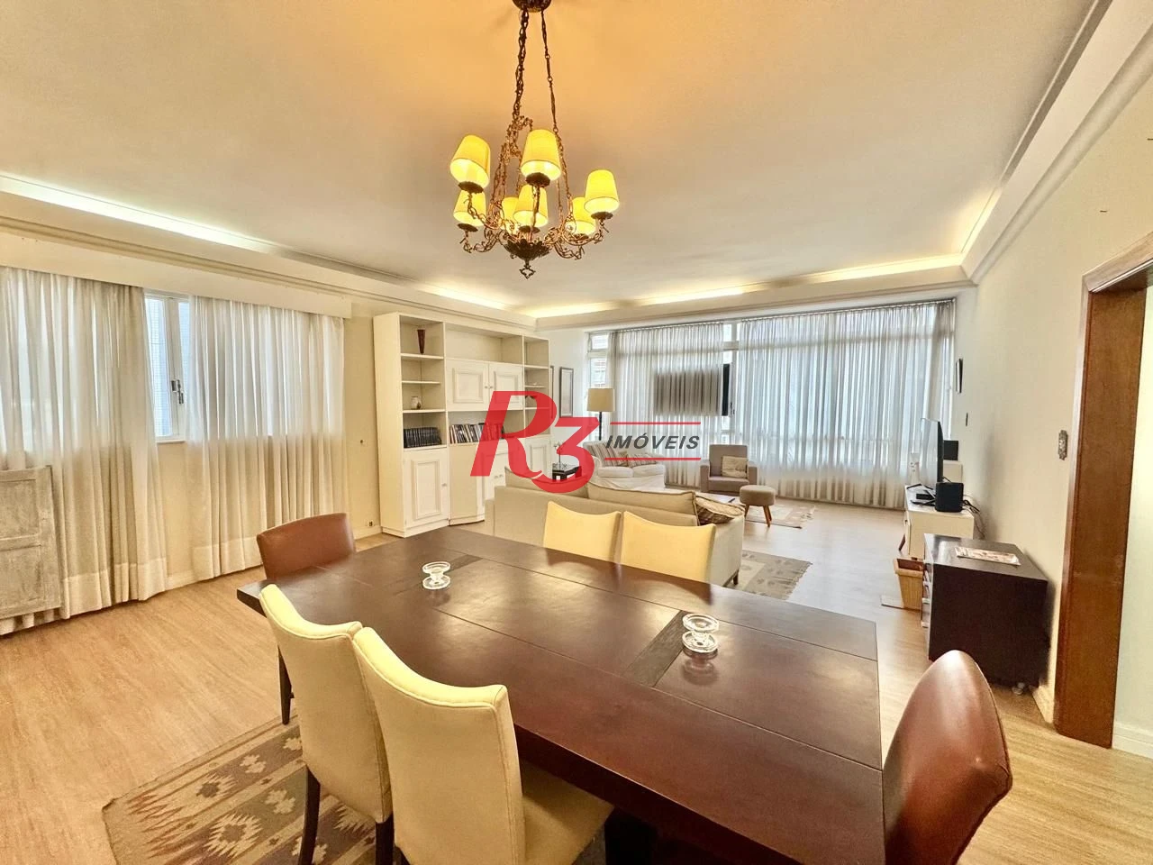Apartamento com 3 dormitórios à venda, 137 m² por R$ 950.000,00 - Gonzaga - Santos/SP