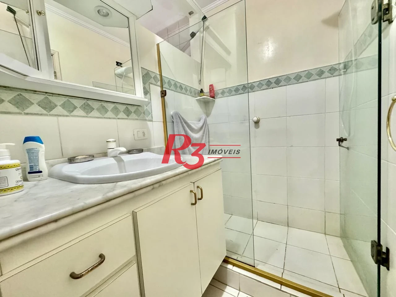 Apartamento com 3 dormitórios à venda, 137 m² por R$ 950.000,00 - Gonzaga - Santos/SP