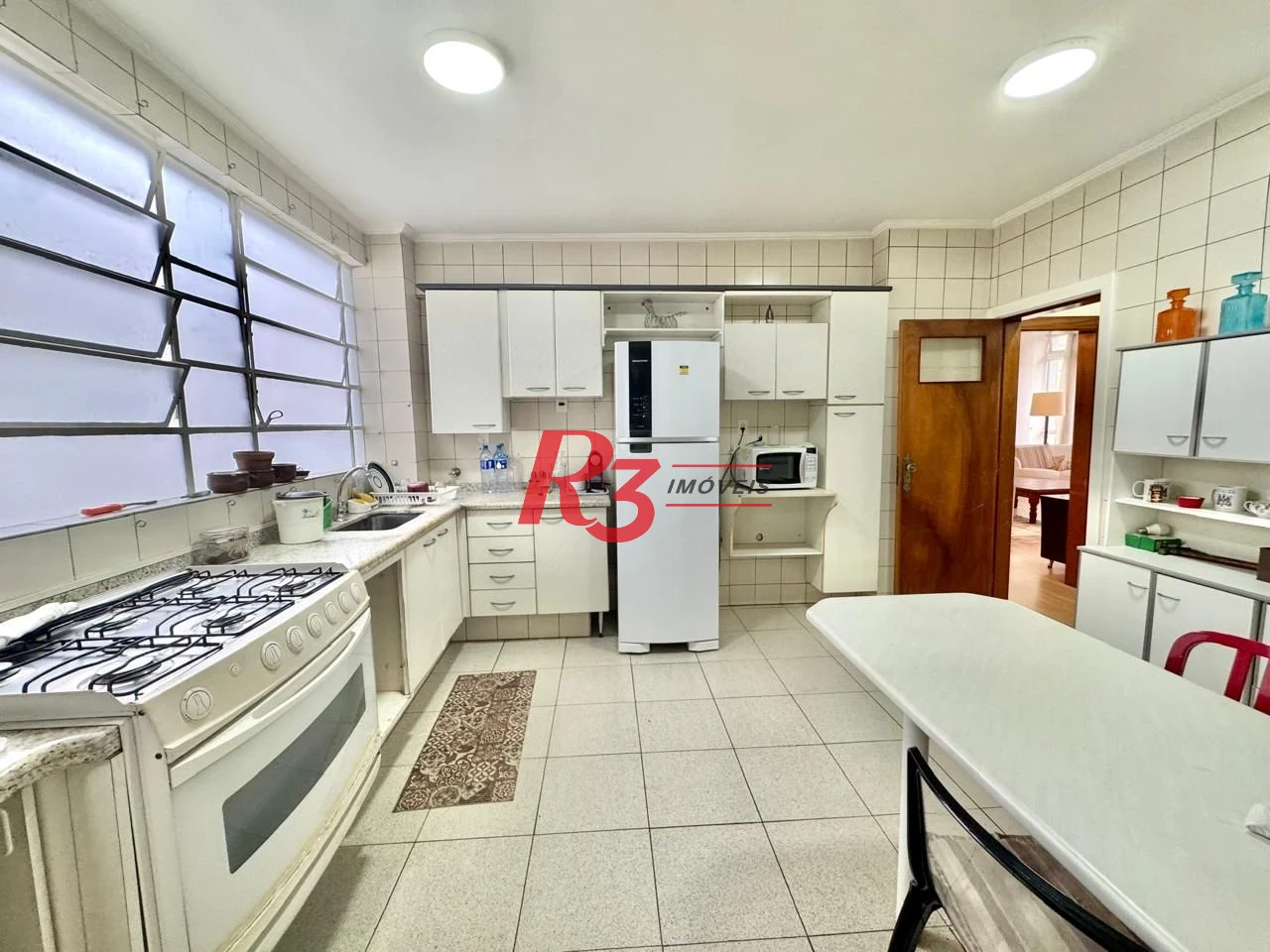 Apartamento com 3 dormitórios à venda, 137 m² por R$ 950.000,00 - Gonzaga - Santos/SP
